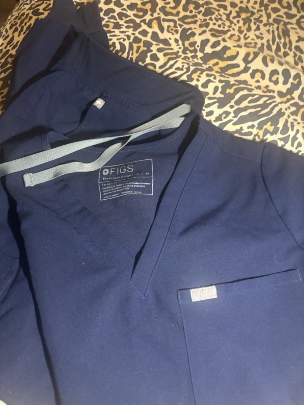 Figs Scrub Set